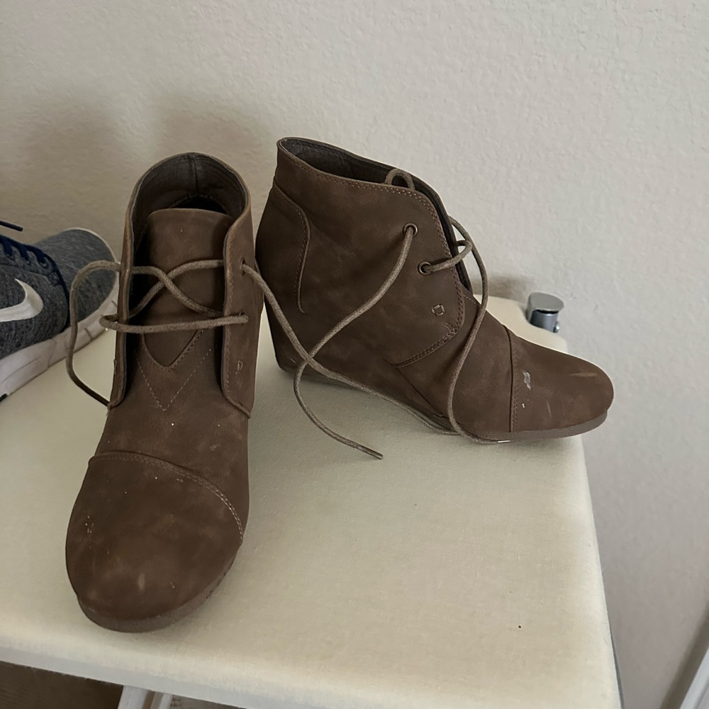 Wedge lace up booties